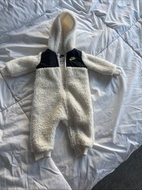 Nike Cream Sherpa Hooded One-Piece with Black Chest Panel and Neon Logo